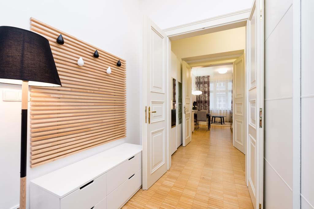 Apartament Modern Charvatova Praga